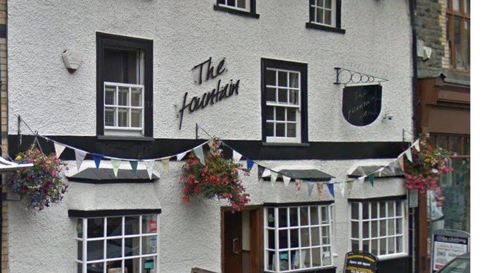 The Fountain Inn