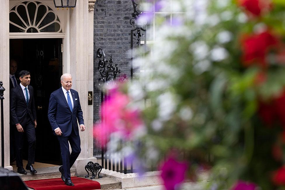 British Prime Minister Rishi Sunak says goodbye to US President Joe Biden at 10 Downing Street on 10 July 2023 in London, England