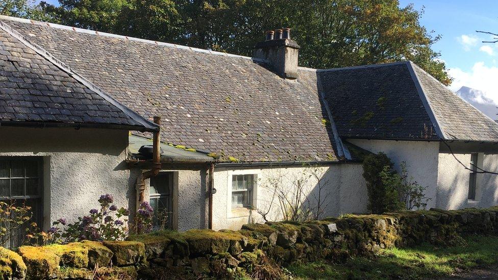 Derelict cottages on Ulva