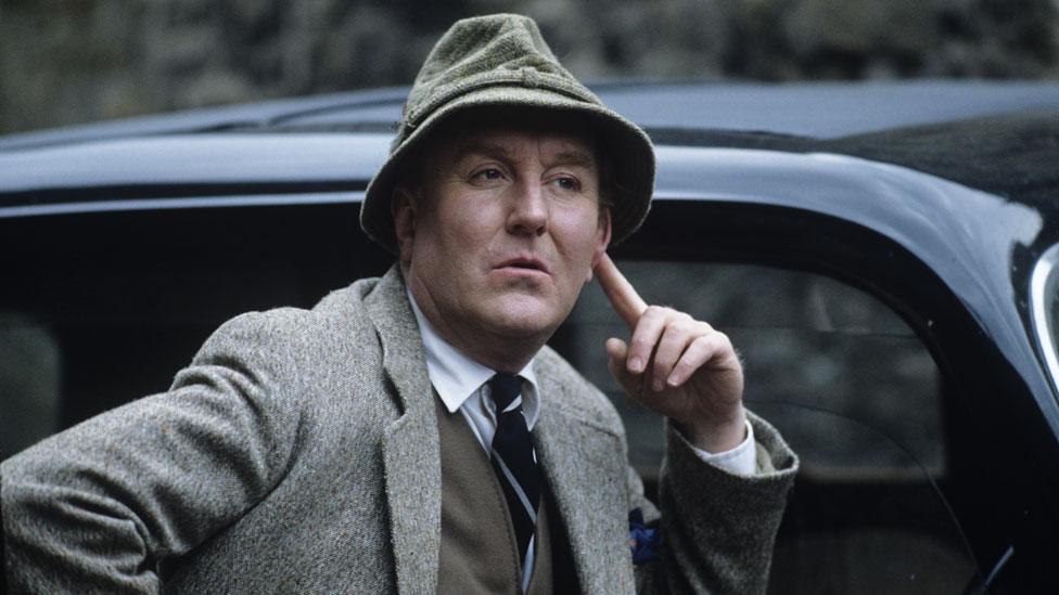 Robert Hardy in All Creatures Great and Small