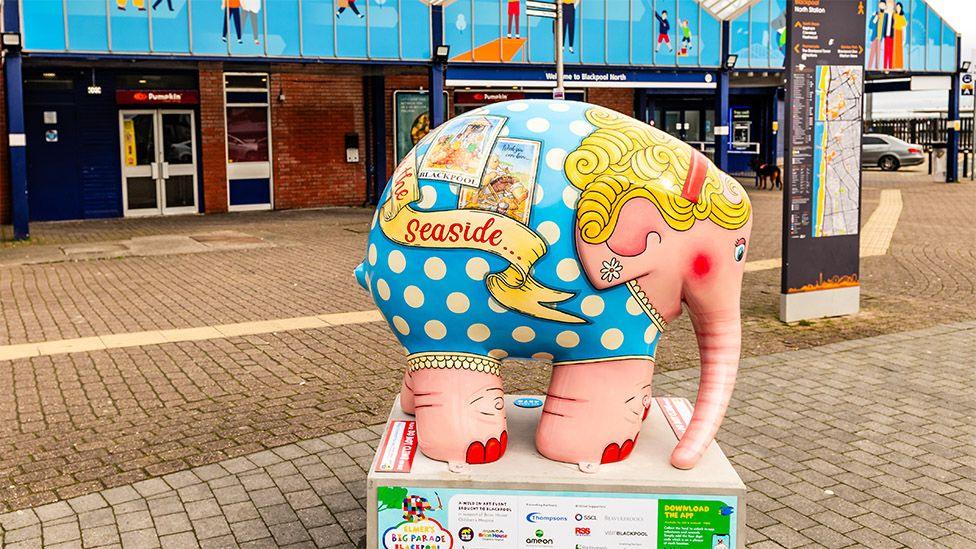 Elmer sculpture outside railway station