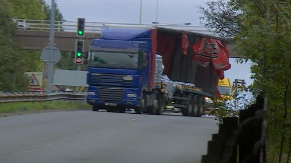 The lorry on the A470