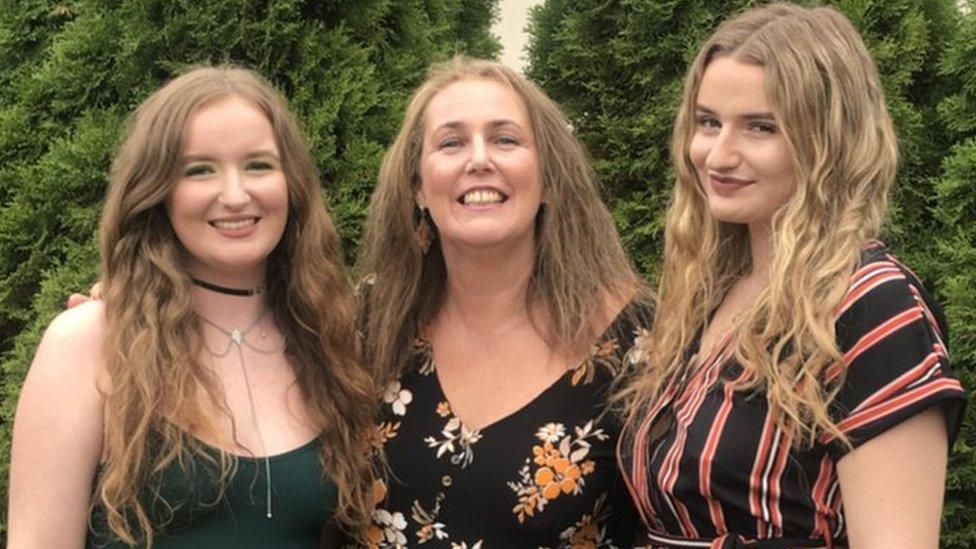 (L-R) Amelia Bambridge with her mother Linda Bambridge and her sister Georgie