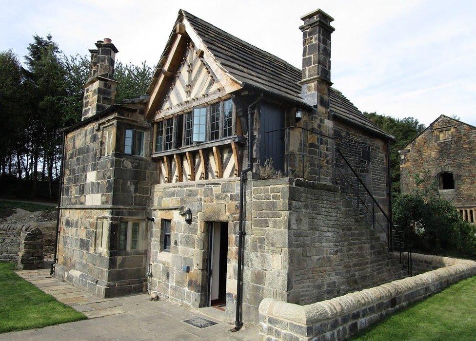 Kirklees Priory Gatehouse