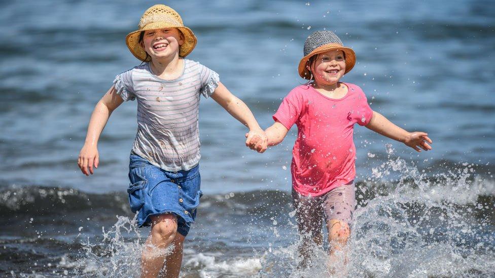 children-beach-sea.