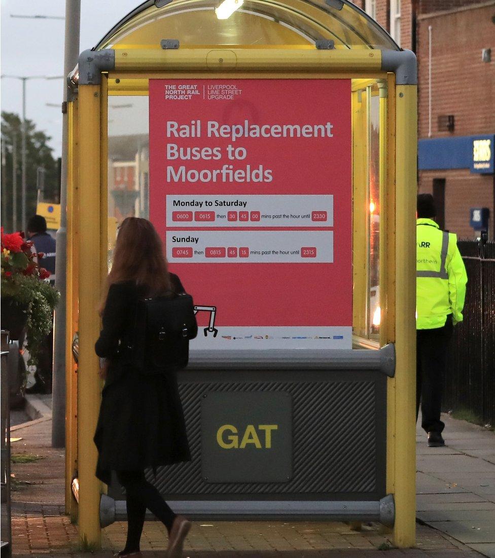 Rail replacement bus station