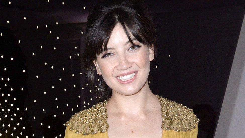 Daisy Lowe