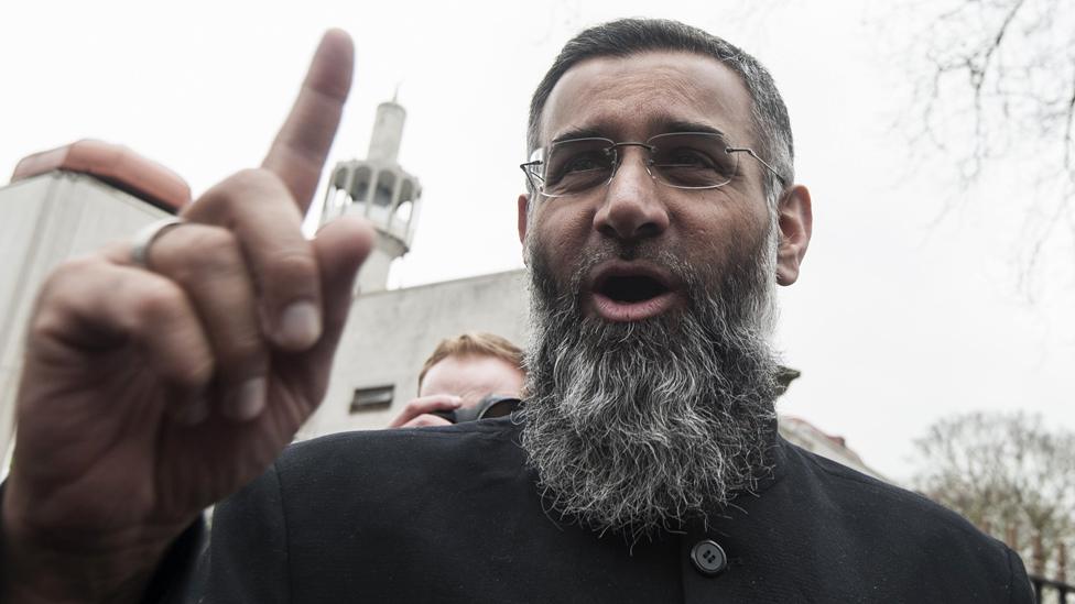 Anjem Choudary, 2015, outside Regent's Park Mosque