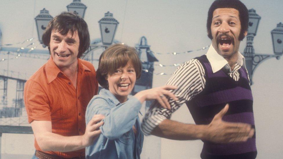 Johnny Ball, Sarah Long and Derek Griffiths in Play School