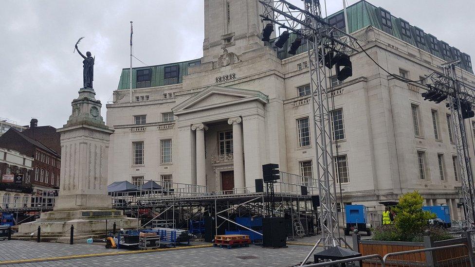 Luton Town Hall