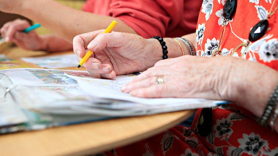 Art therapy for dementia