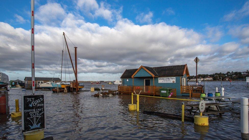 Flooding near Felixstowe Ferry