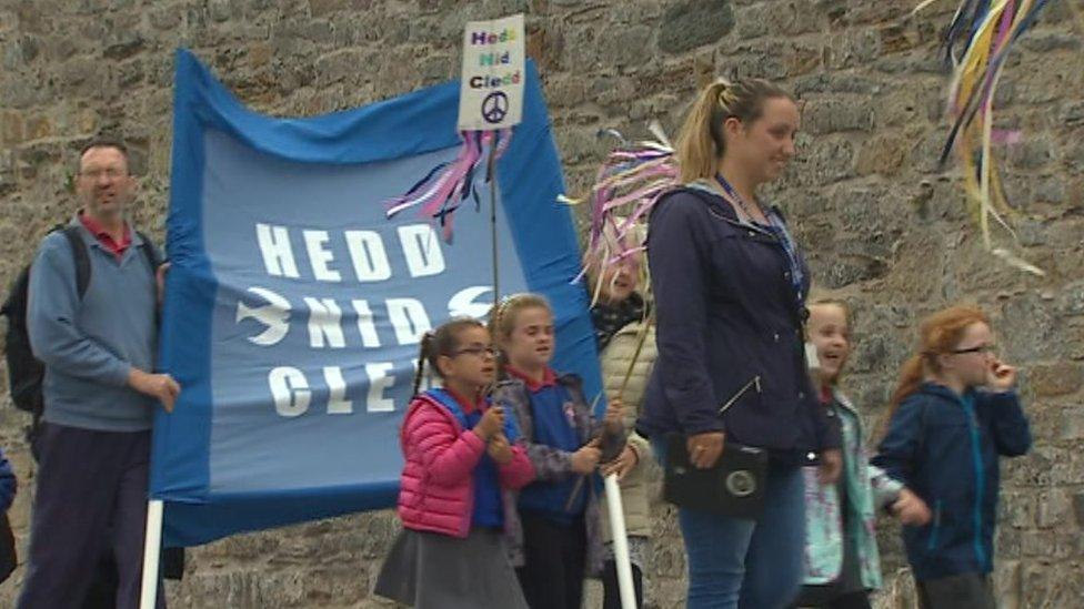 March for peace in Caernarfon