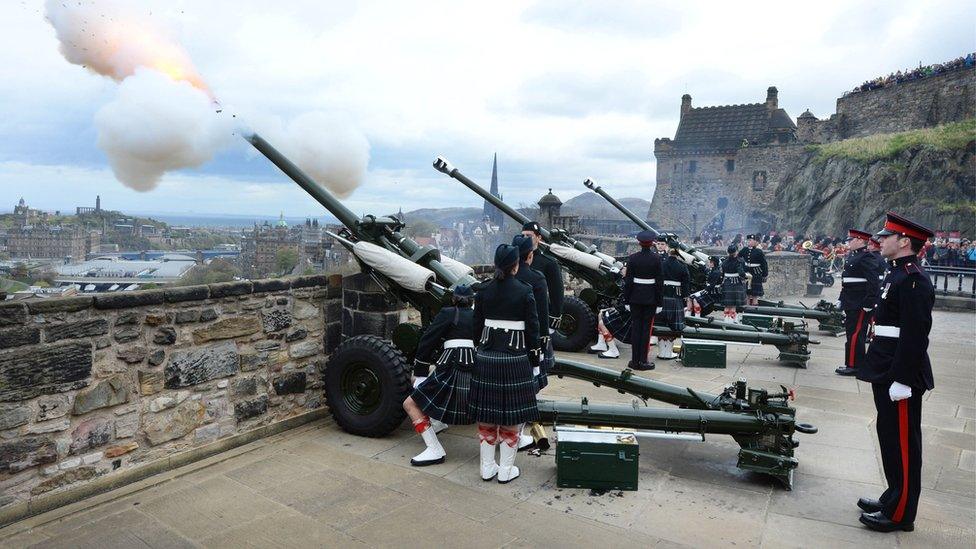 Gun salute from Edinburgh Castle