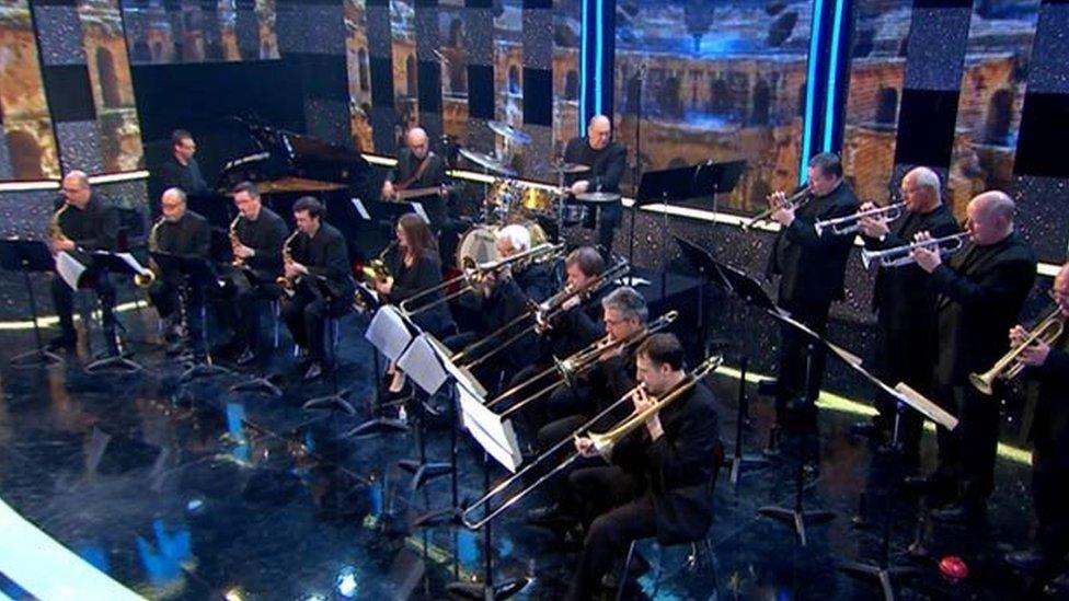 Capital City Jazz yn perfformio ar 'Band Cymru'