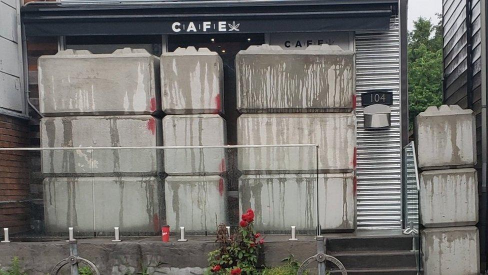 Police have blocked unlicensed dispensary chain in Toronto.