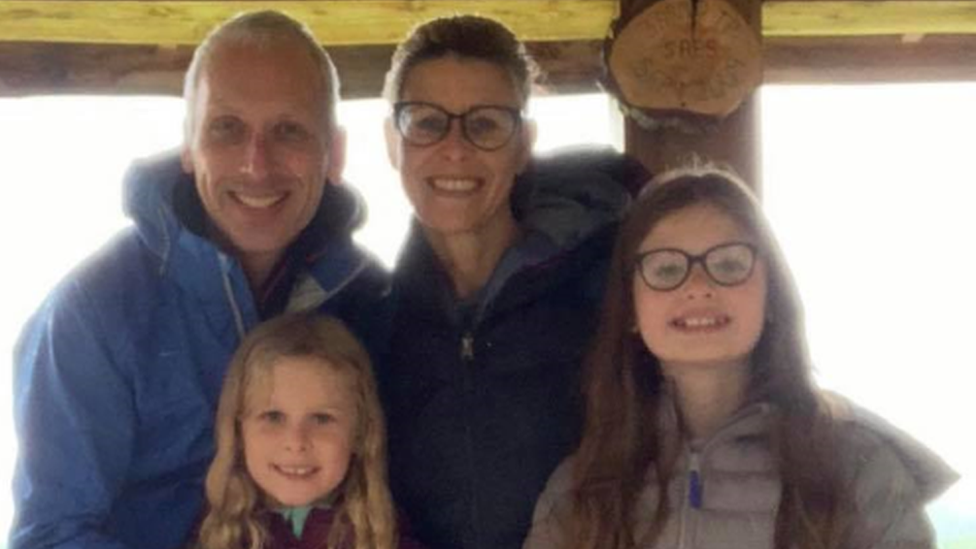 Mark and Carol Richards with their daughters