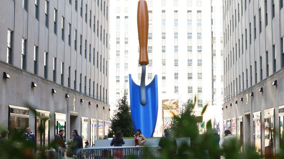 Plantoir Blue at the Rockefeller Center in New York