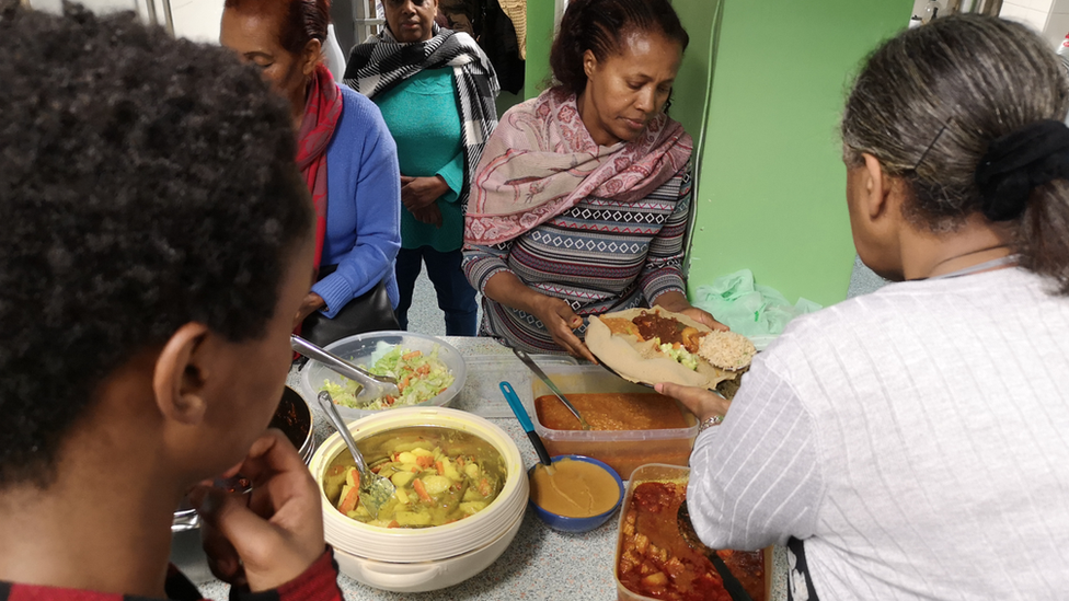 People at the Da'aro Youth Project