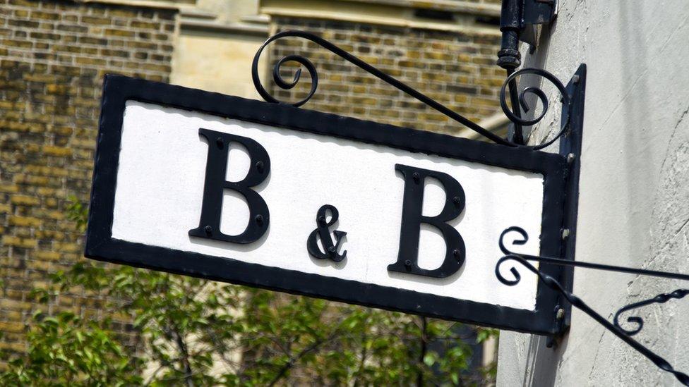 B&B sign