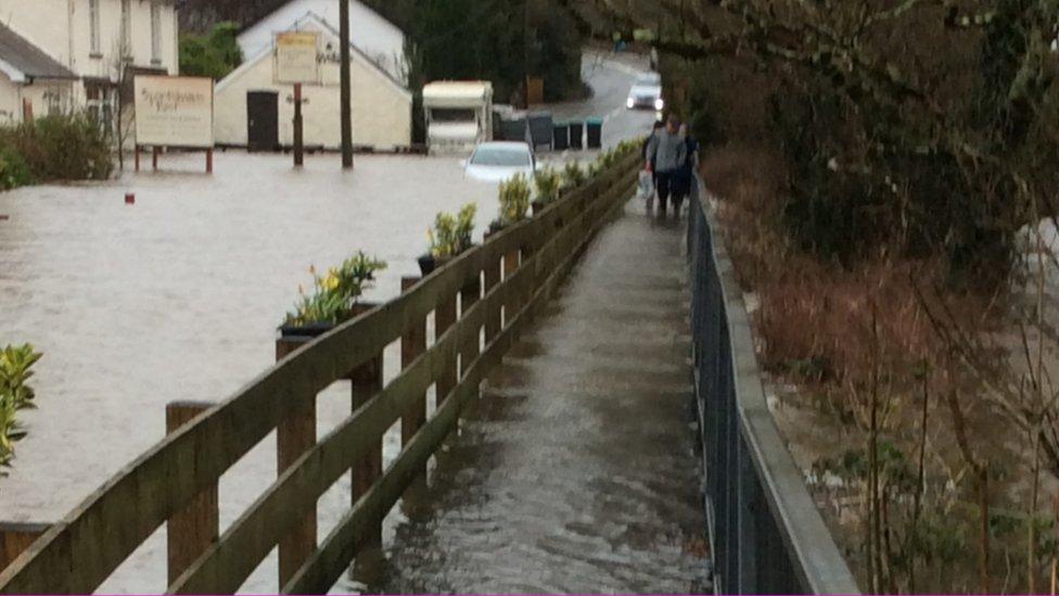 llanbedr-y-fro