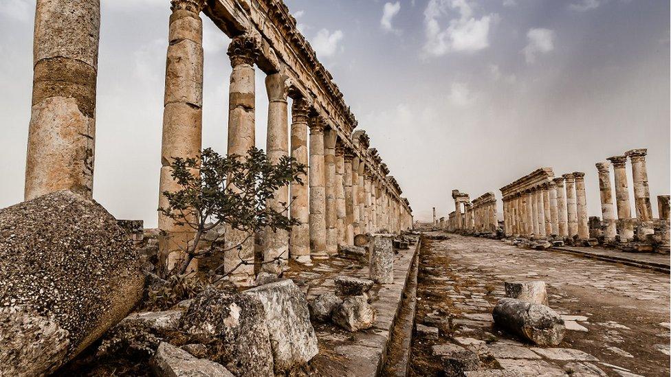 city-of-Apamea.