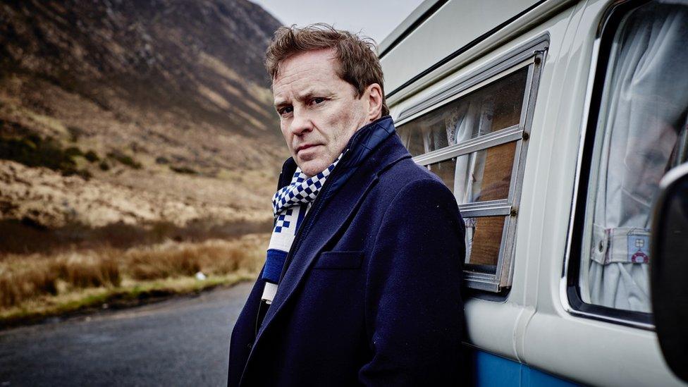 Ardal O'Hanlon will present a programme on the history of the Irish showbands