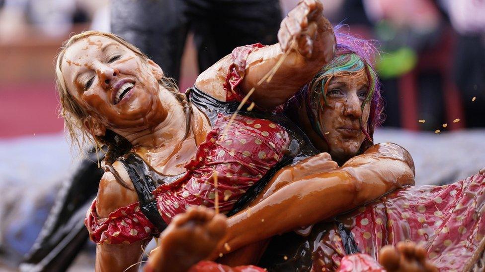 Competitors at the World Gravy Wrestling Championships