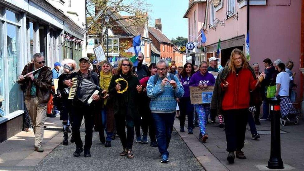 Protest against River Deben pollution