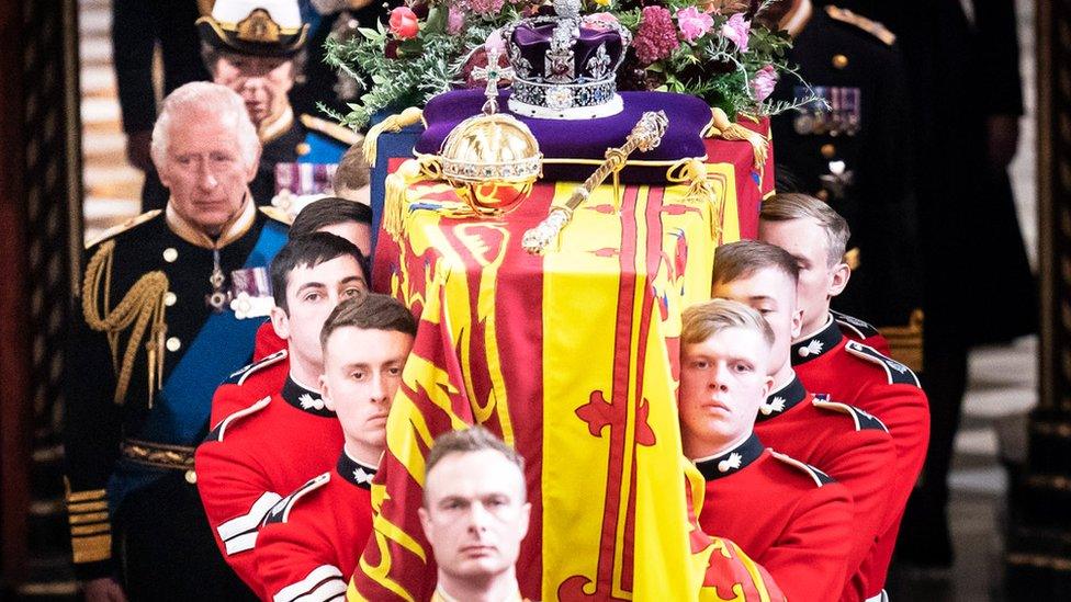 On top of Her Majesty's coffin was a wreath, the Imperial State Crown, and the Sovereign's orb and sceptre