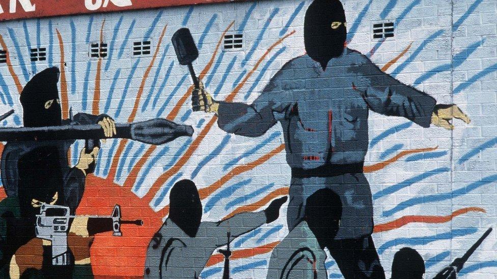 Paramilitary mural