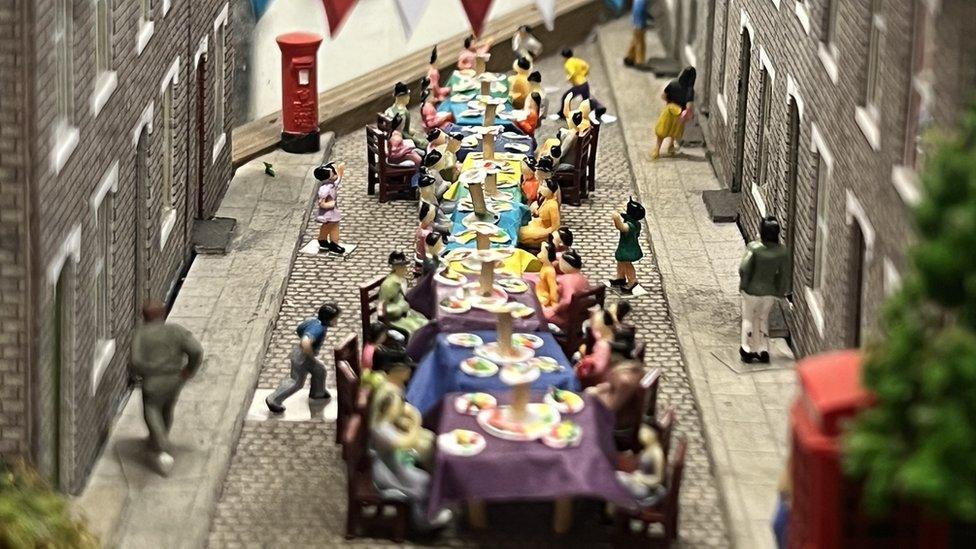 A model Coronation street party by Milton Keynes Model Railway Society