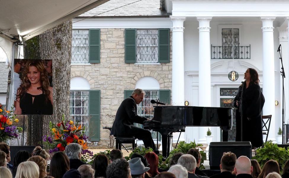 Alanis Morissette performs during a public memorial for singer Lisa Marie Presley at Graceland Mansion in Memphis, Tennessee, 22 January 2023.