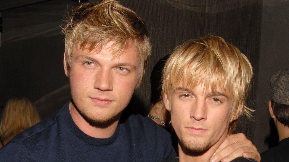 Nick and Aaron Carter in 2006