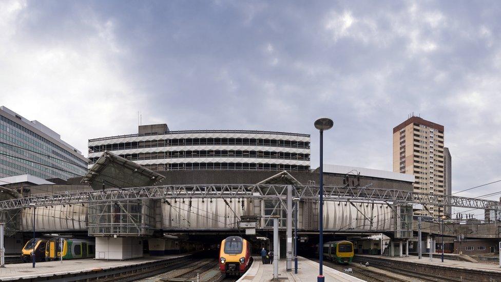 Birmingham New Street station