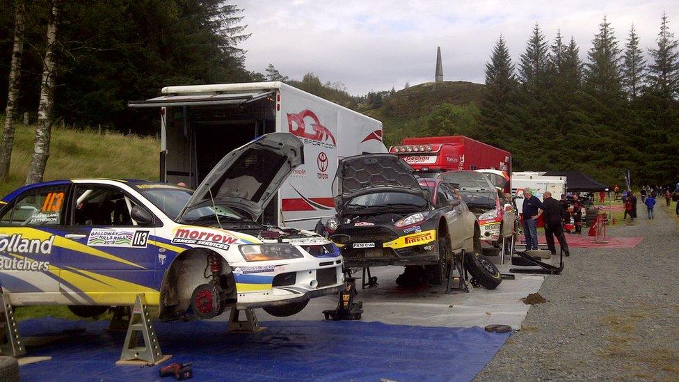 Rally servicing