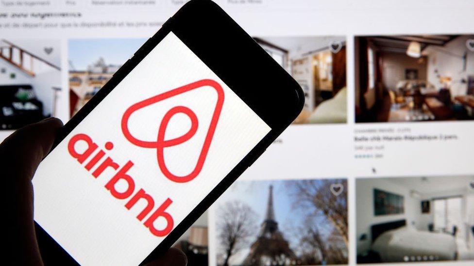 airbnb