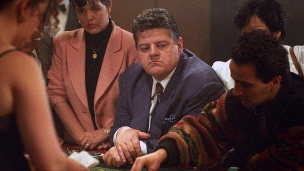 Robbie Coltrane in Cracker