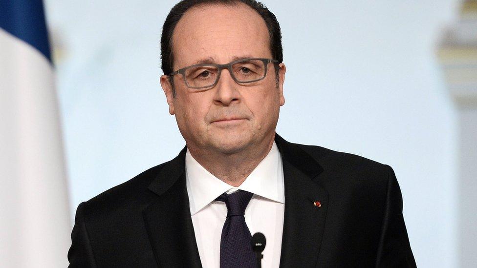 French President Francois Hollande delivers a speech on constitutional reform and the fight against terrorism at the end of the weekly cabinet meeting at the Elysee Palace in Paris, France, on 30 March 2016