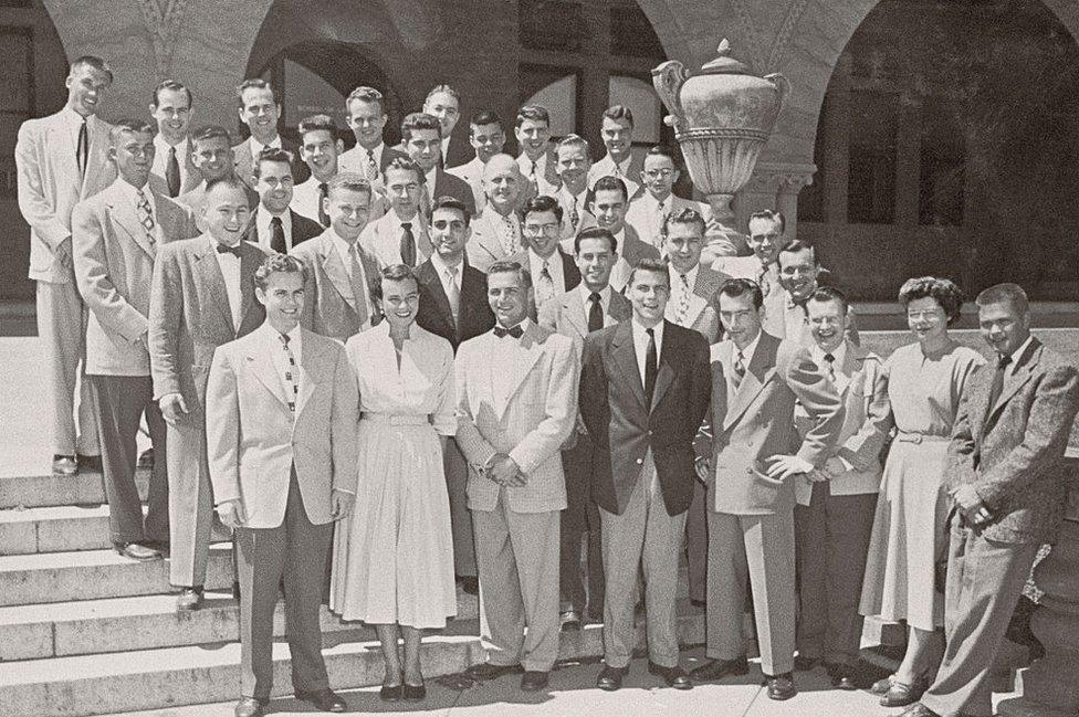 O'Connor (second from left, first row) and Rehnquist (back row, furthest left) studied at Stanford together