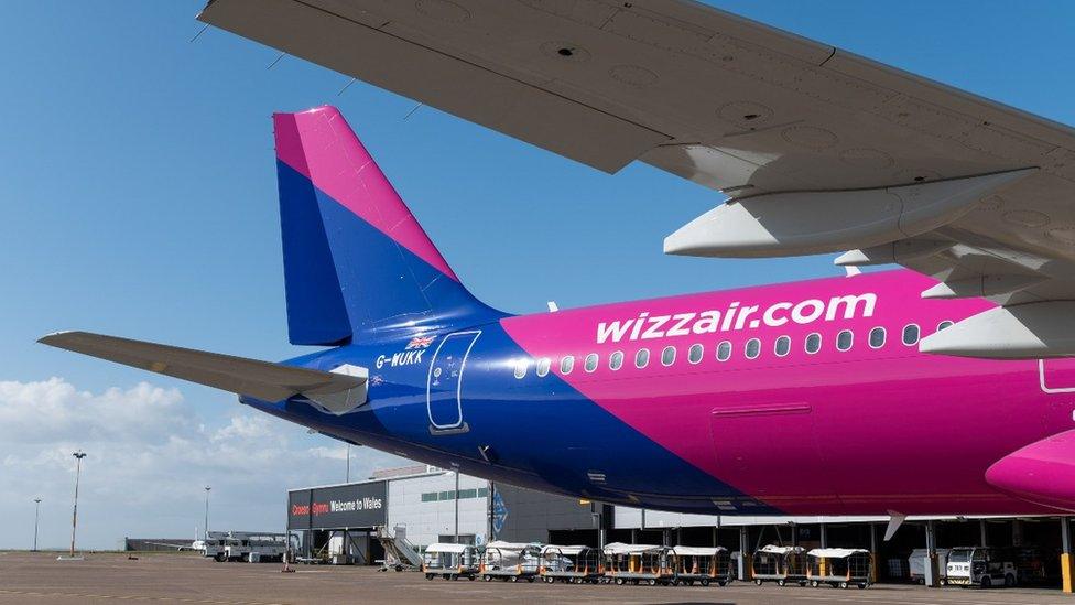 Wizz Air airplane