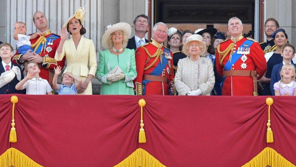 Queen on the balcony of Buckingham Palace with Royal Family.