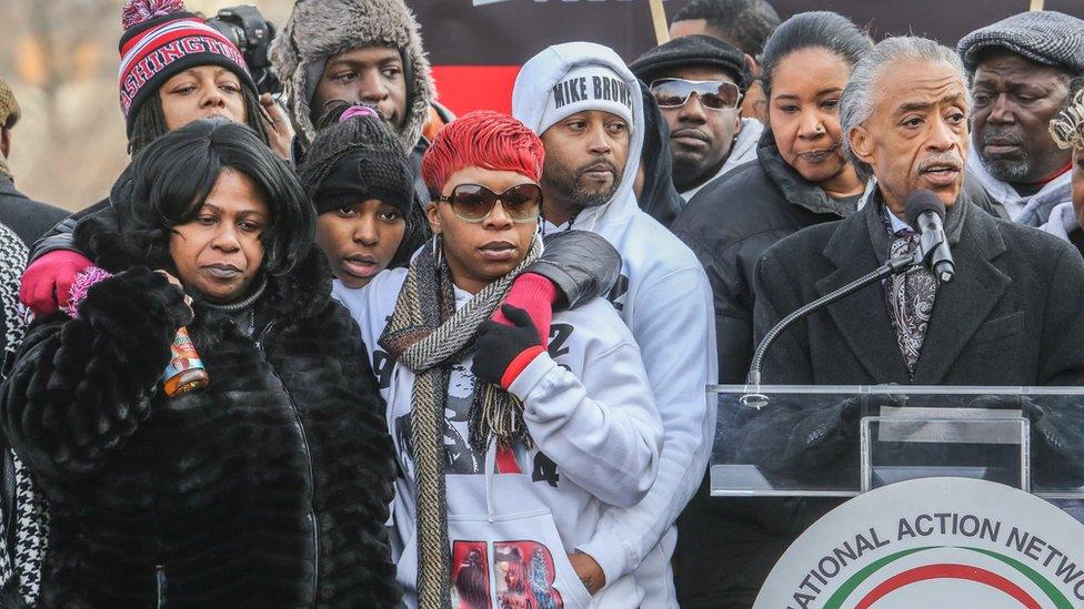 Image shows Samaria Rice (L), the mother of Tamir Rice