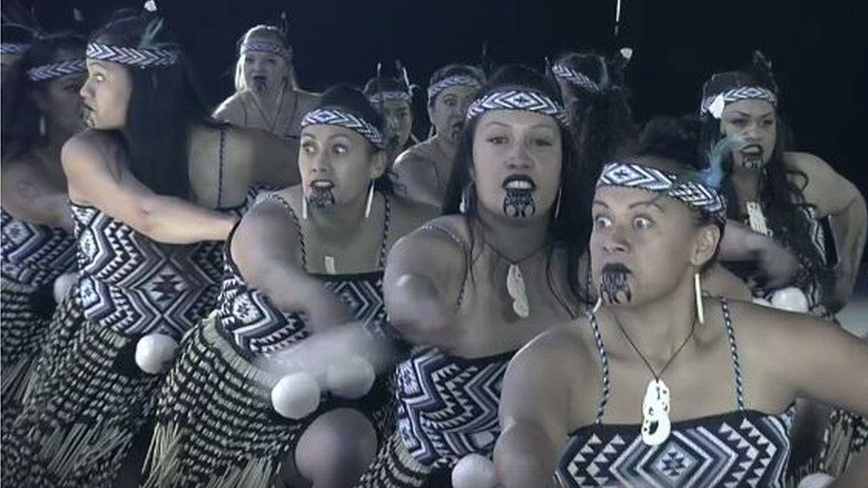 Kapa haka performers