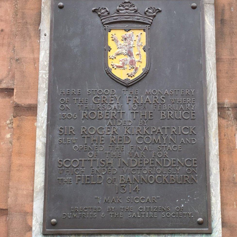 Plaque