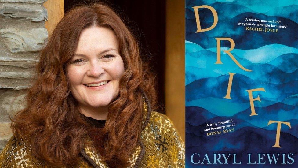 Caryl Lewis a Drifft