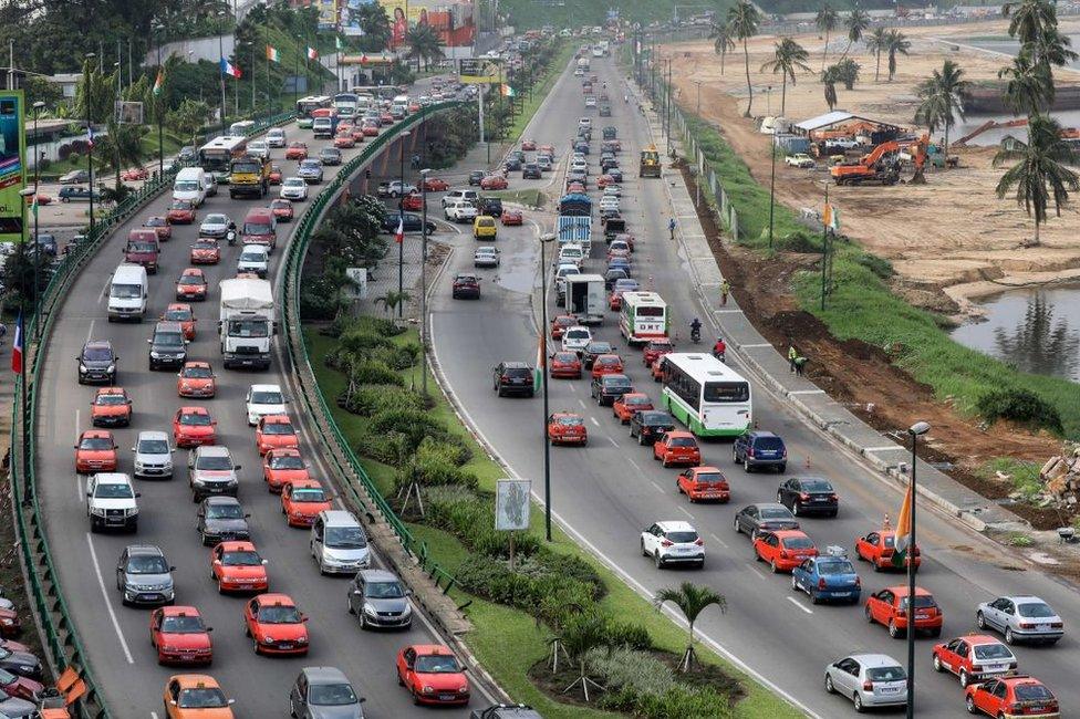 Cars stuck in traffic in Le Plateau district in Abidjan, in 2019.