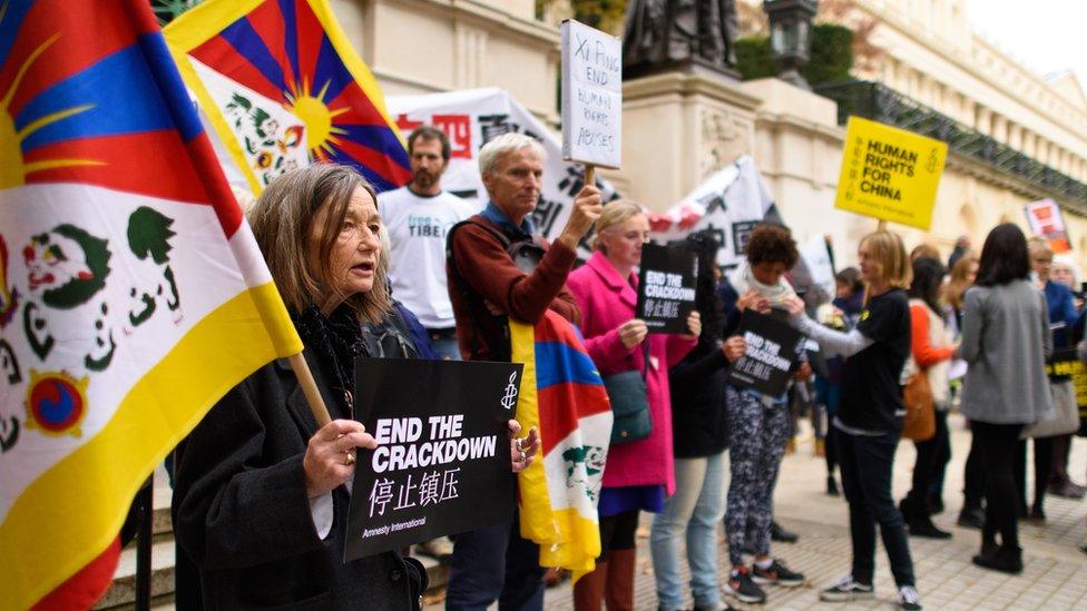 Protesters at the Chinese president's visit