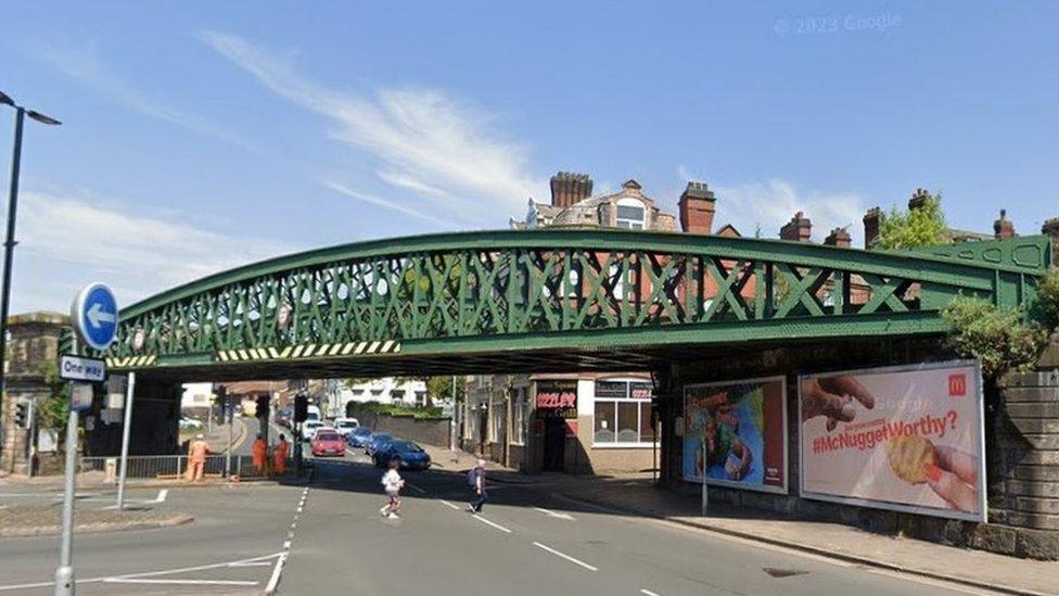 Longton bridge