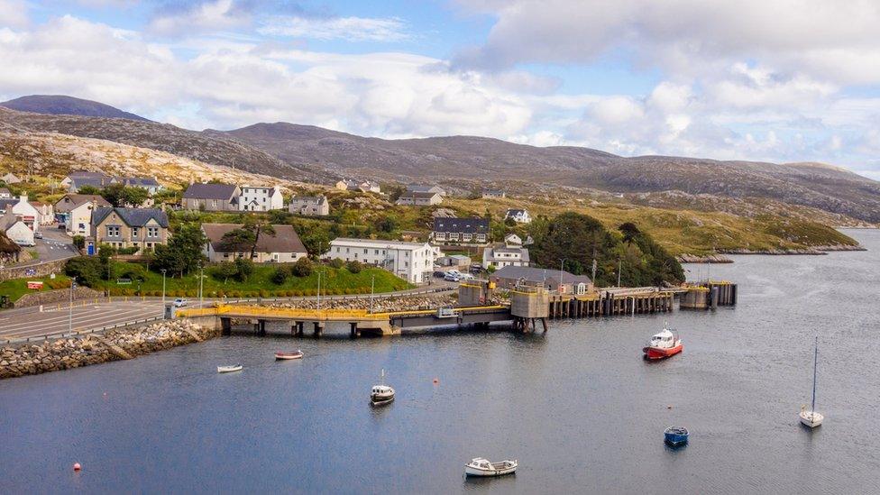 Tarbert, Harris